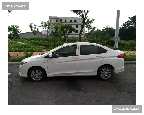 全新锋范对比铃木启悦 实力派选手对决